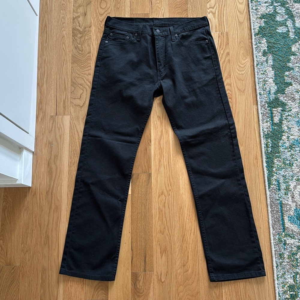 Levi’s black waterless 513’s MEN